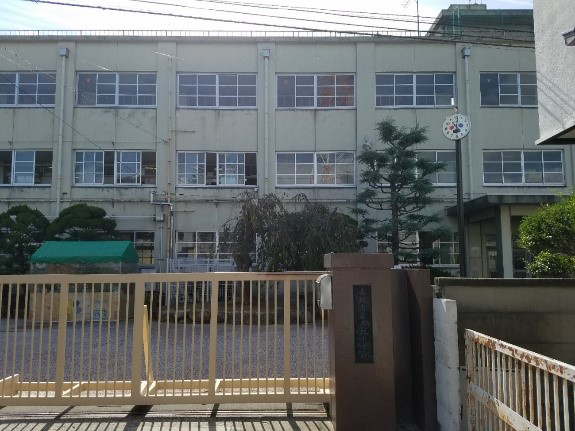 高槻市立大冠小学校
